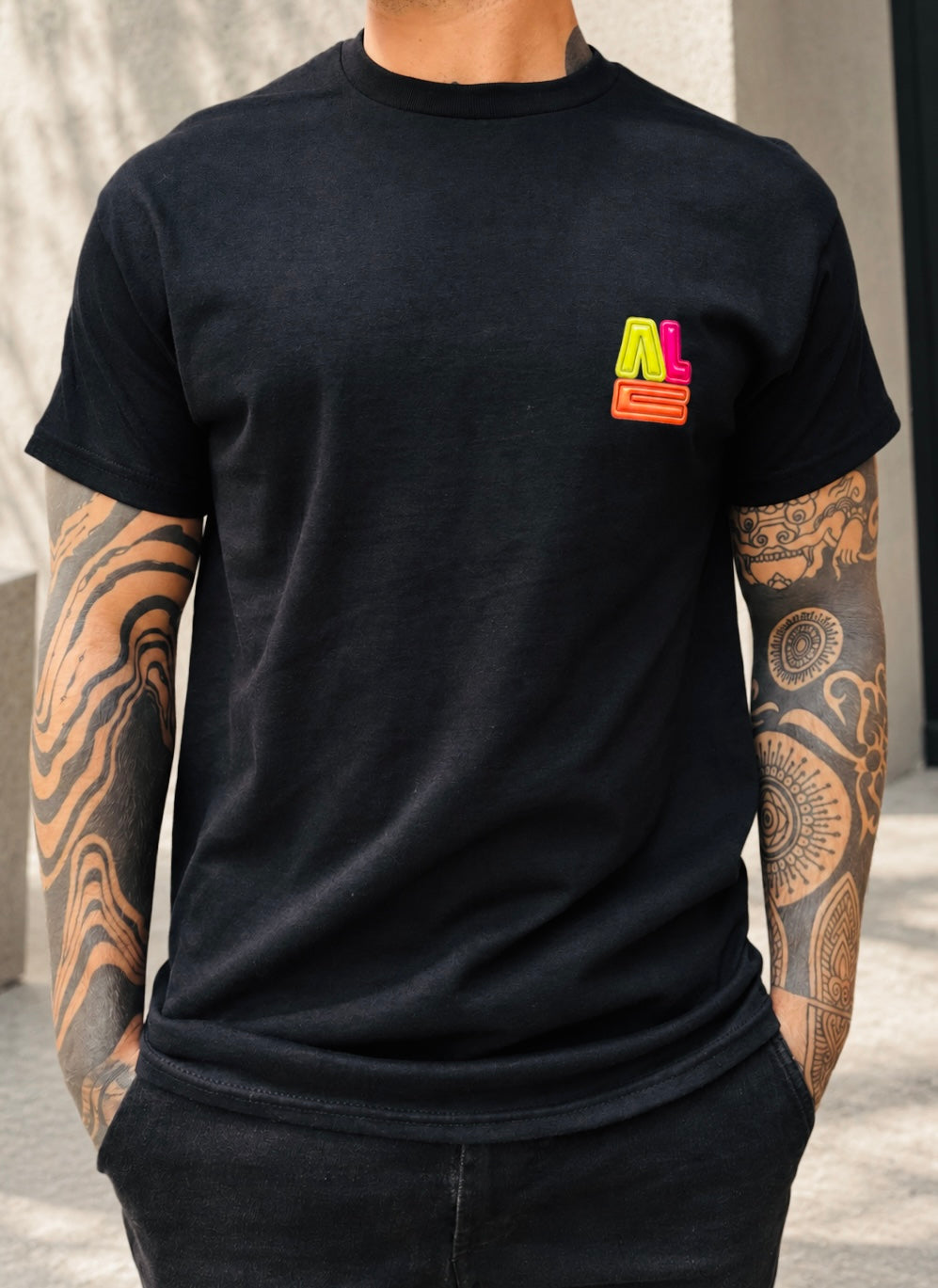 Camiseta Negra | ALE